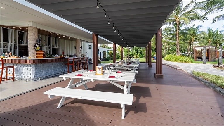 Nhà hàng The Shark