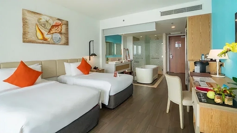 Premium Ocean View Twin Bed