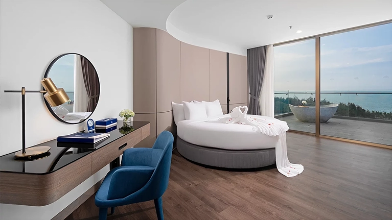 Executive Suite Balcony Ocean View