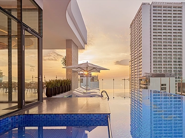 Khách sạn Adamas Boutique Nha Trang