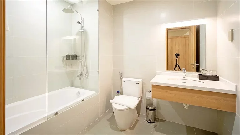 Deluxe Room with balcony City View