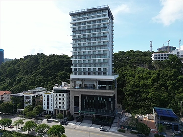 Khách sạn Wyndham Garden Legend Hạ Long