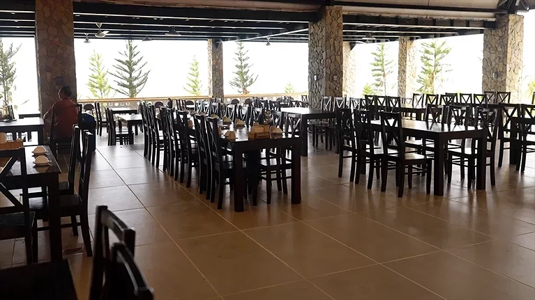 Nhà hàng Rock Beach