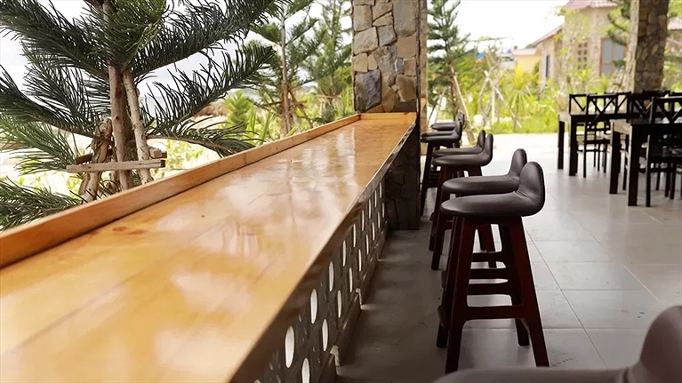 Nhà hàng Rock Beach