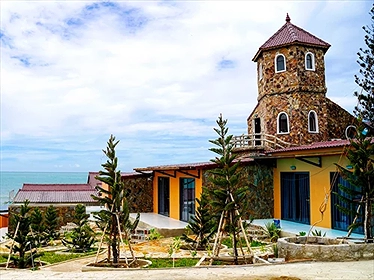 Khu Nghỉ Dưỡng Adora Bay Kê Gà Beach
