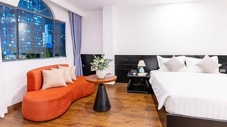 Phòng Suite Hướng Công Viên