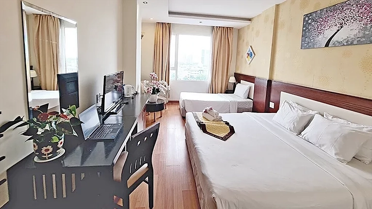 Phòng Deluxe Triple City View