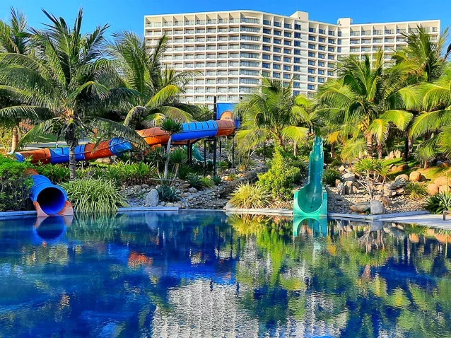 Khu nghỉ dưỡng Movenpick Cam Ranh