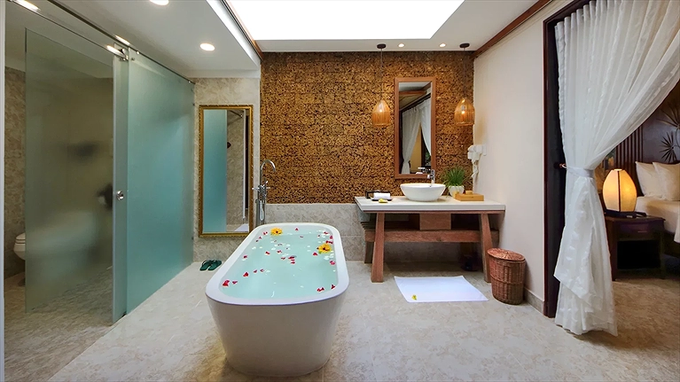 Bungalow Garden View