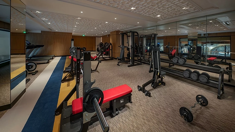 Phòng tập Gym được trang bị các thiết bị tập tiêu chuẩn