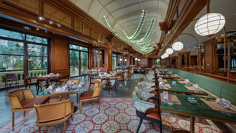 Nhà hàng La Vie en Rose  được thiết kế ấm cúng