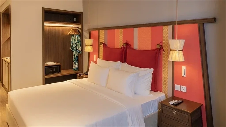 Premium Deluxe Double - Tòa S Contineltal 