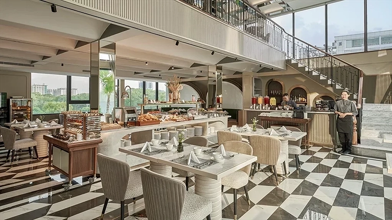 Nhà hàng Cloud Nine Saigon