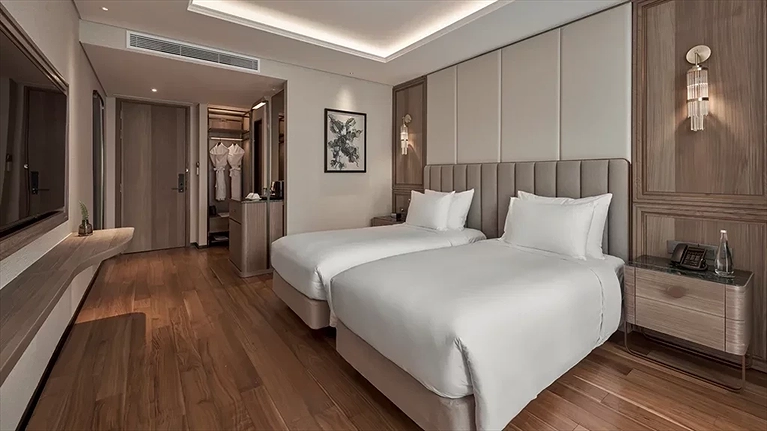 Executive Connecting