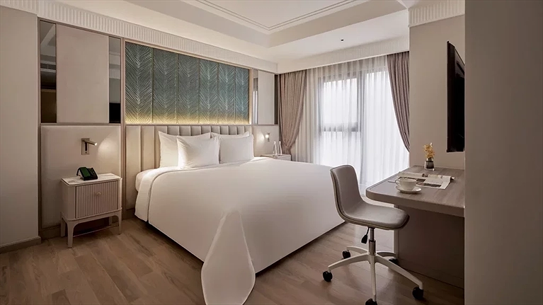 Deluxe Connecting Room