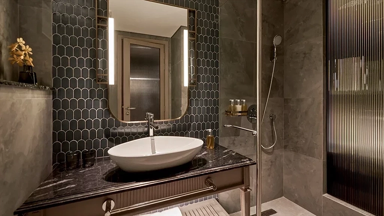 Deluxe Connecting Room