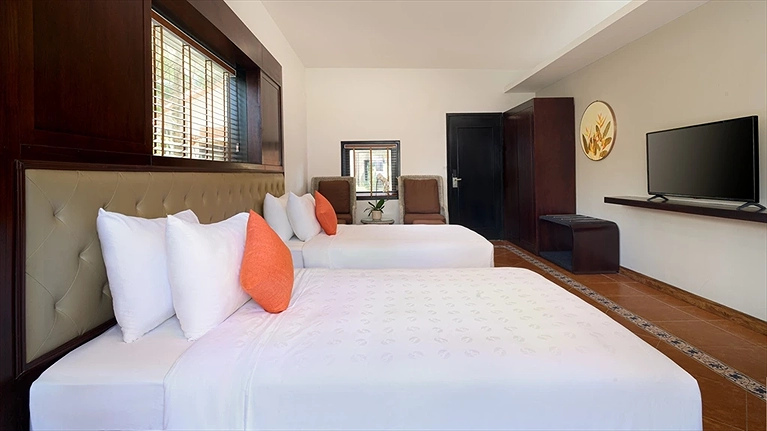 Beach & Spa | Deluxe Ocean View