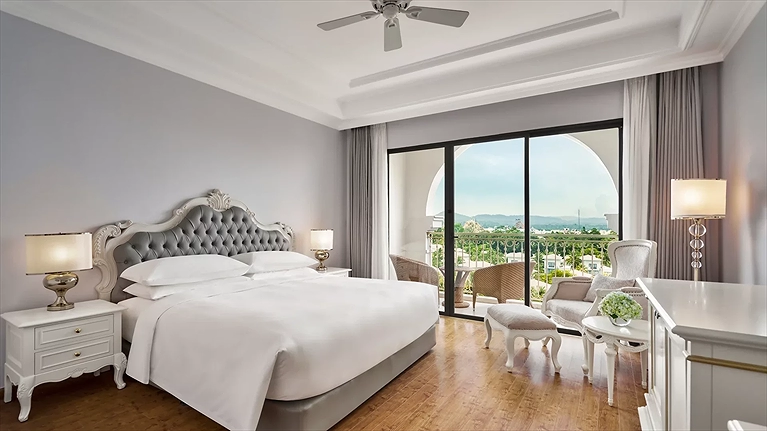 Deluxe hướng vườn thoáng đãng