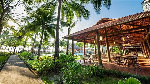 Khuôn viên resort