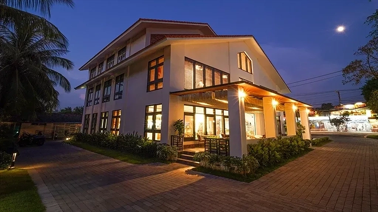 Ngoại cảnh sảnh