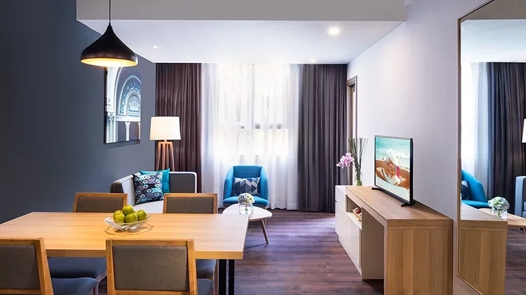 02 Bedroom Executive