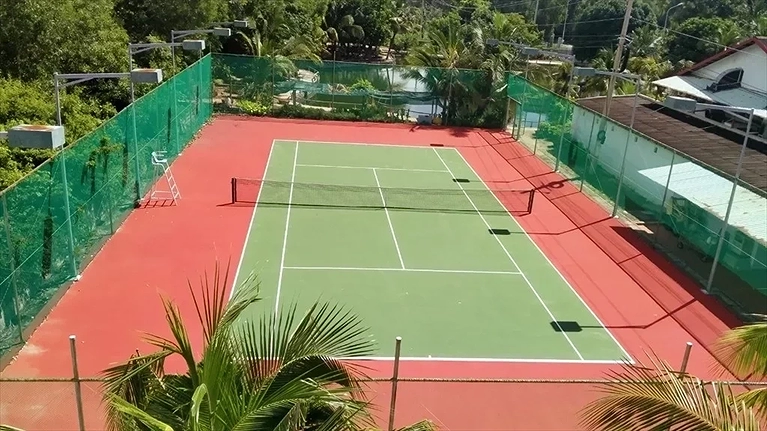 Sân tennis