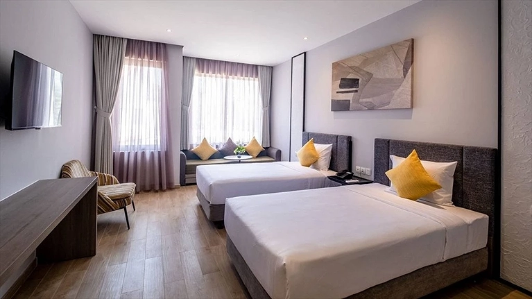 Premier Garden Deluxe Twin