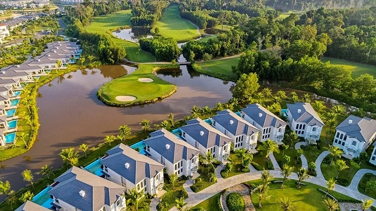 Thư giãn trong những biệt thự có hồ bơi 