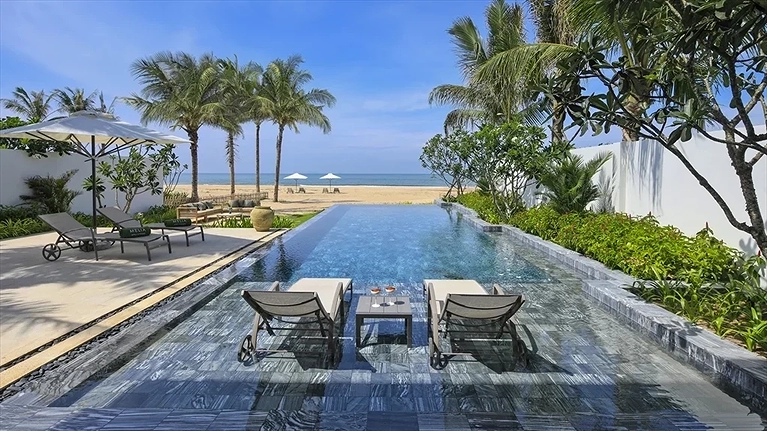 The Level 04- Bedroom Beach Front Pool Villa