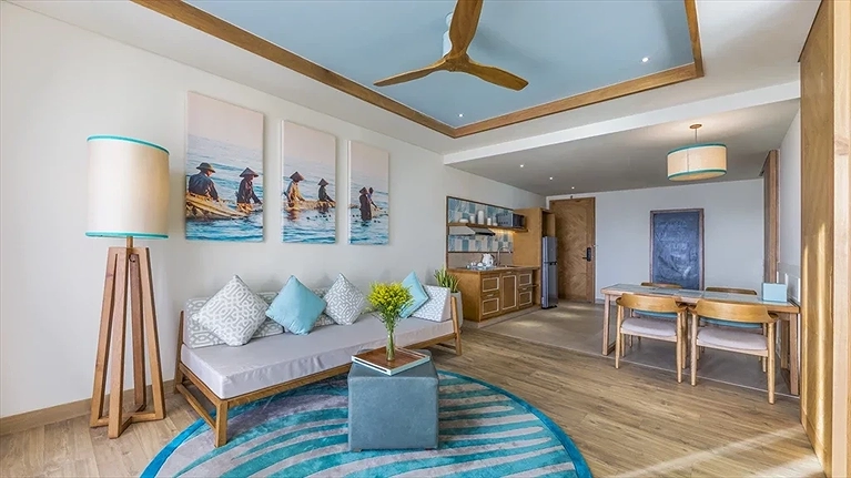 Two-Bedroom Apartment (2 King Beds)