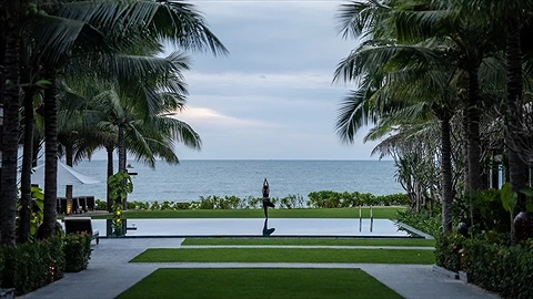 Hồ bơi nước mặn