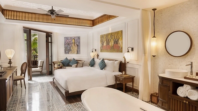 Premium Room - King Bed