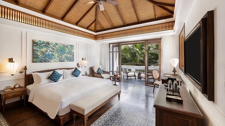 Grand Premium Room - King Bed