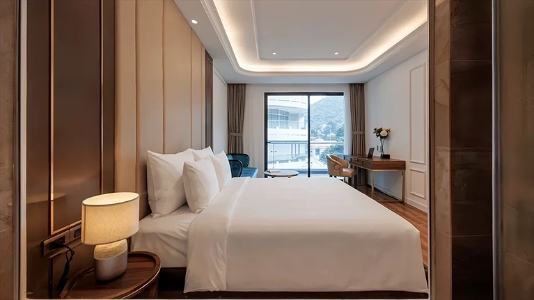 Superior Garden View