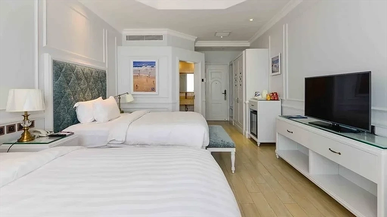 Deluxe Twin Garden View