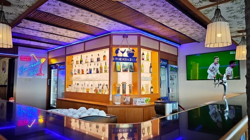 Blue Heaven Bar