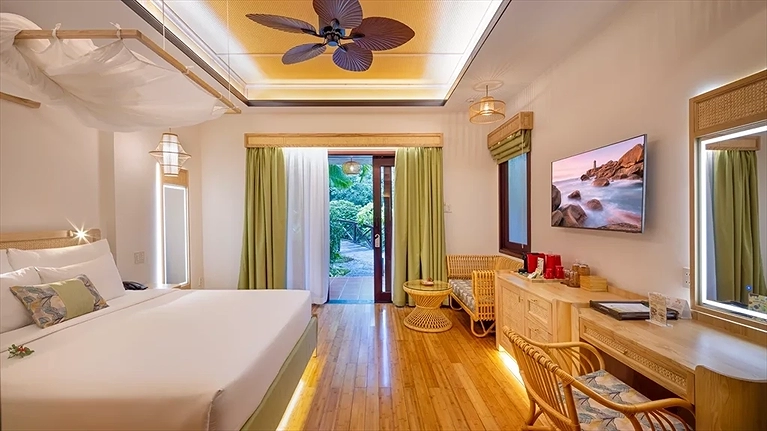 Serene Oasis Bungalow