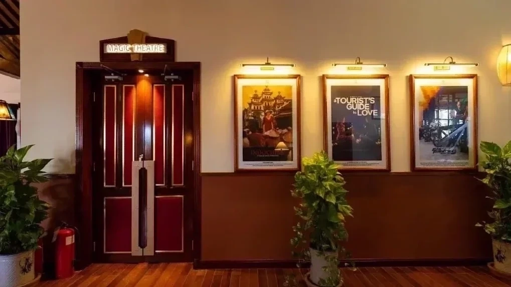 Phòng chiếu phim hiện đại