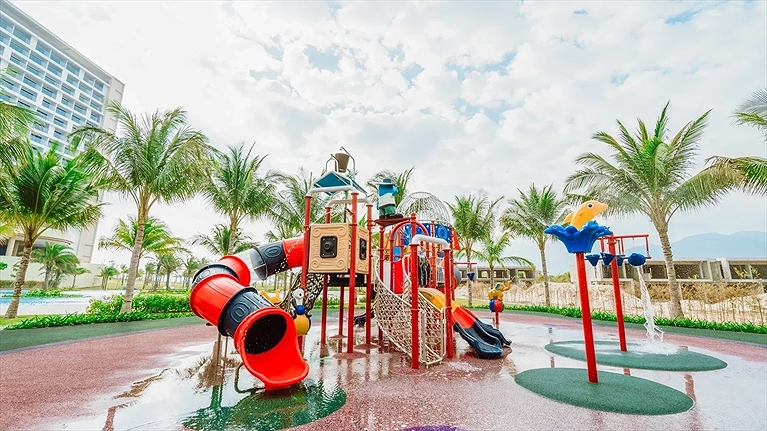 Các đường trượt cho bé