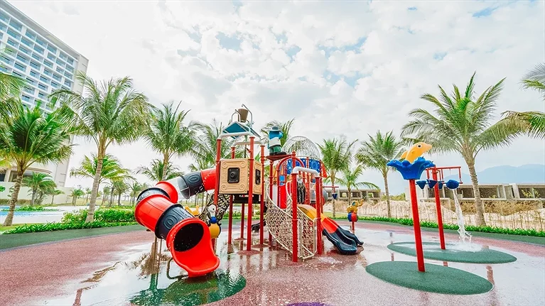Các đường trượt cho bé