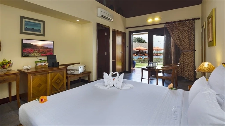 Bungalow Deluxe Beach Front