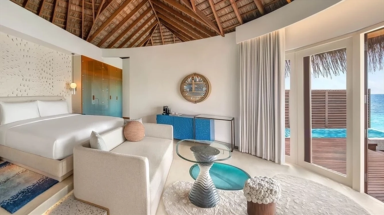 Phòng Premier Overwater