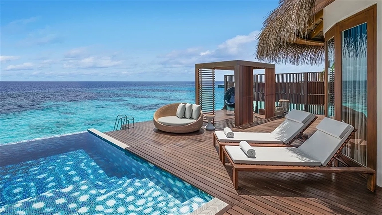 Phòng Premier Overwater