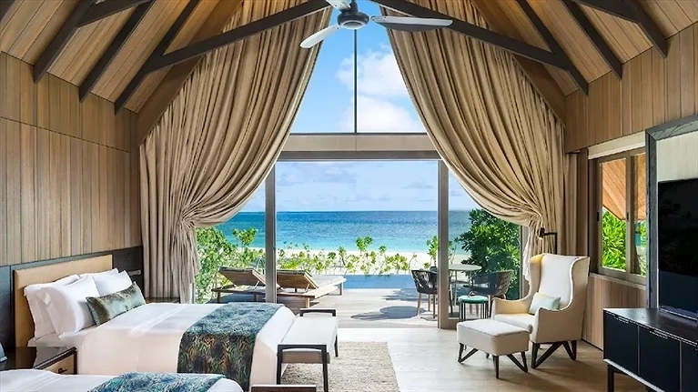 Caroline Astor Estate