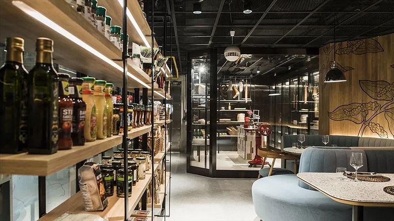 Nhà hàng The Market