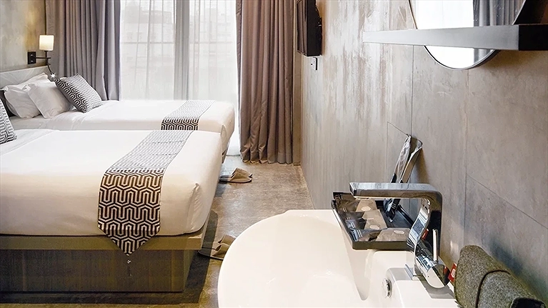 Superior Twin with Balcony View