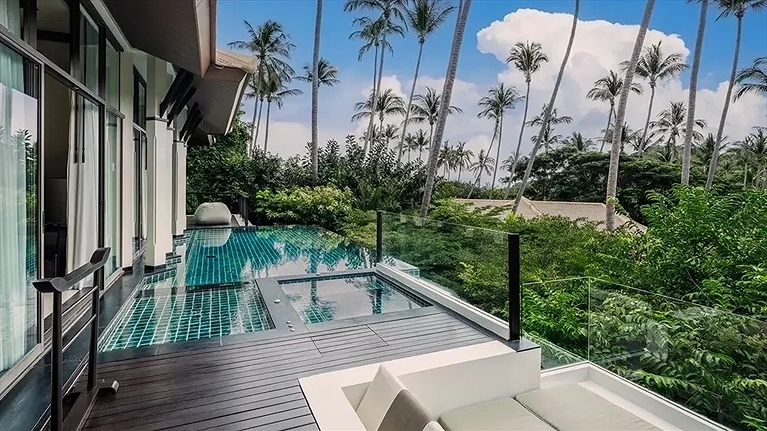 Family Deluxe Pool Villa