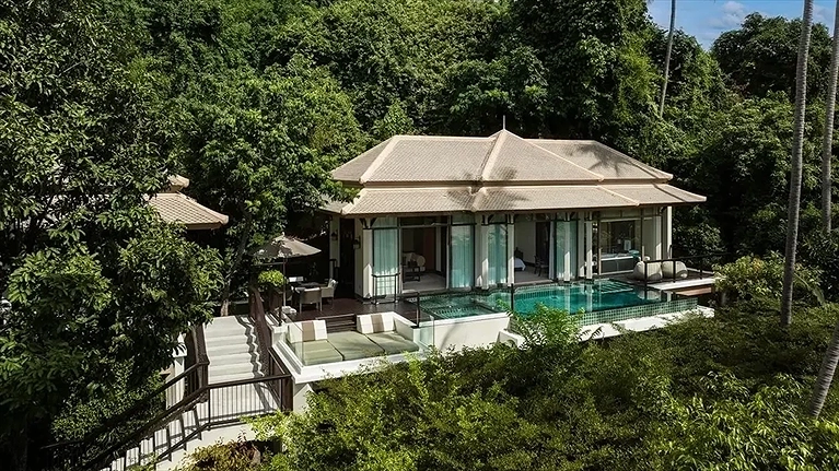 Family Deluxe Pool Villa