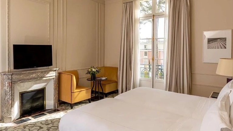 Palace 5 Star - Twin Deluxe Garden View Room