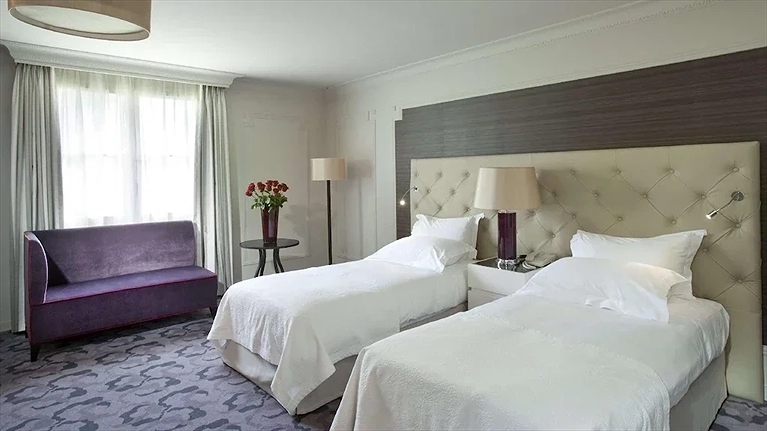 Pavillon 4 Star - Twin Room